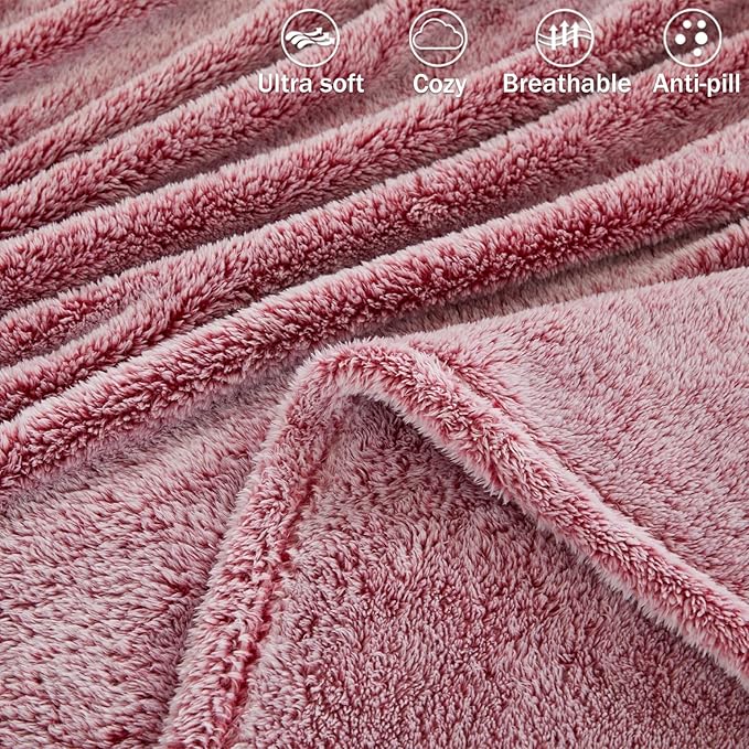 Exclusivo Mezcla Fuzzy Large Fleece Throw Blanket for Couch, Mixed Deep Red