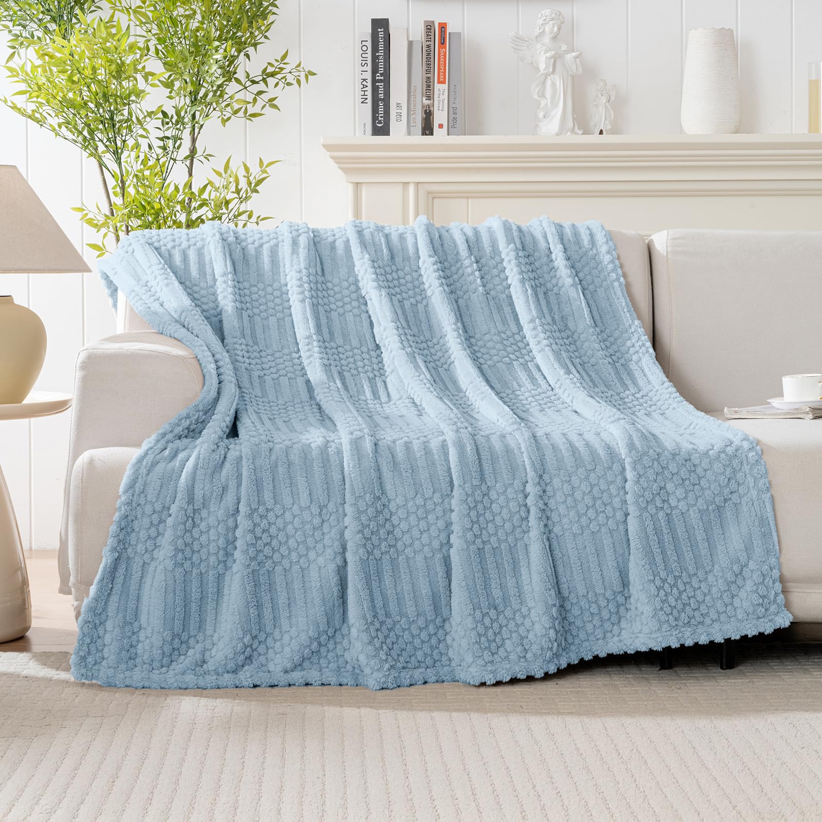 Blue Throw Blanket - Soft & Fluffy Fleece, Cute & Aesthetic, Perfect for Sofa, Couch, Chair, Bed, Living Room & Bedroom, All-Season Use, Plush & Cozy Decorative Blanket 50x60