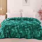 Exclusivo Mezcla Fleece Twin Blanket for Bed, Extra Large Fuzzy Tie-dye Teal Bed Blankets, Soft Cozy Plush Sofa Throws for All Seasons, 60x80 Inches