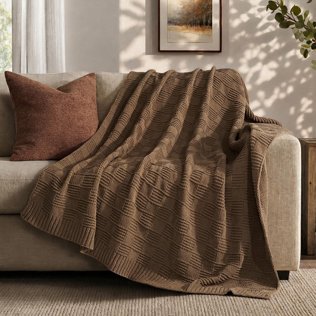 EVERGRACEHOME Modern Checkered Chenille Throw Blanket, 50x60, Camel Brown