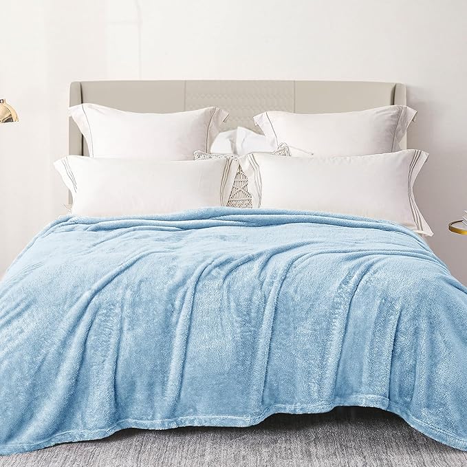 Exclusivo Mezcla Fuzzy Plush Fleece Bed Blanket King Size, Light Blue