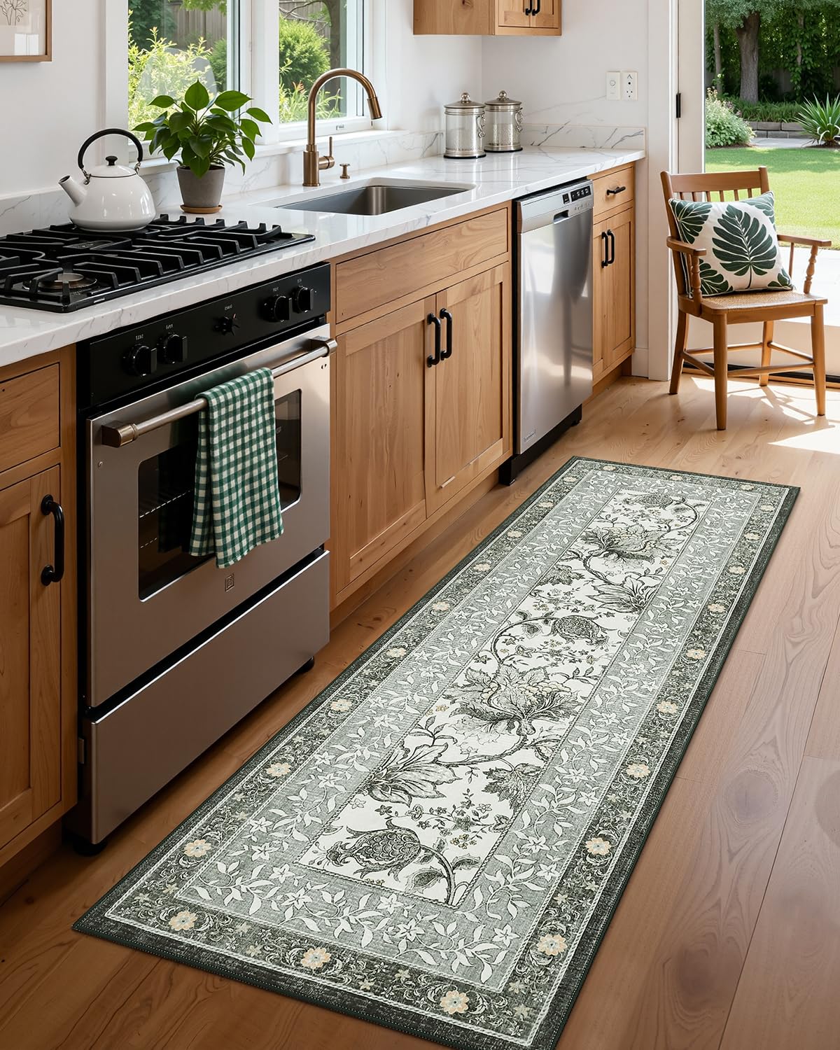 GarveeHome Provence Fog 2.5 x 8 Washable Kitchen Runner Rugs Non Slip Vintage Boho Cottage Long Rug for Hallways Bedroom Entryway Bathroom Mat with Rubber Back