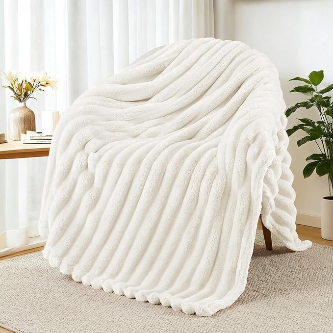 Exclusivo Mezcla Striped Fleece Throw Blanket for Couch, Sofa, Bed, 50"x60"