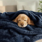 Exclusivo Mezcla Plush Fuzzy Fleece Bed Blanket King Size, Super Soft, Fluffy and Warm Blankets for Couch, Bed, All Season (Navy Blue, 90x104 inches)