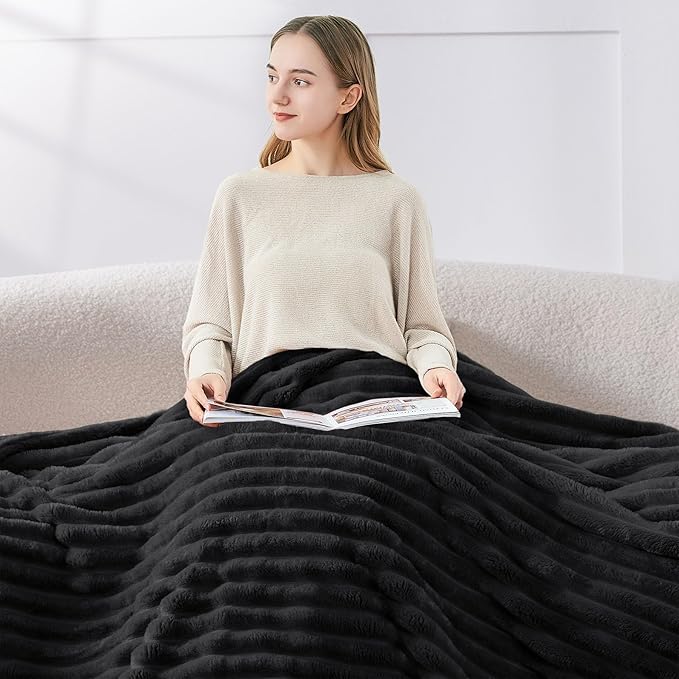 BEDELITE Ribbed King Size Blanket for Bed, Black, 108"x90"