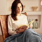 Exclusivo Mezcla Plush Fuzzy Fleece Bed Blanket Twin Size, Super Soft, Fluffy and Warm Blankets for Couch, Bed, All Season (Dark Grey, 90x66 inches)