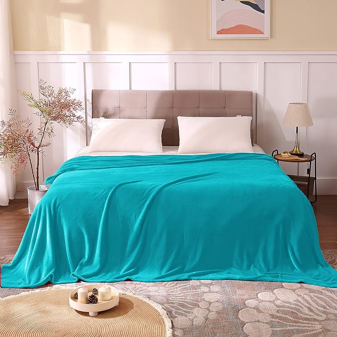 BEDELITE Fleece Blanket Soft Plush King Size Bed Blanket Peacock 108"x90"