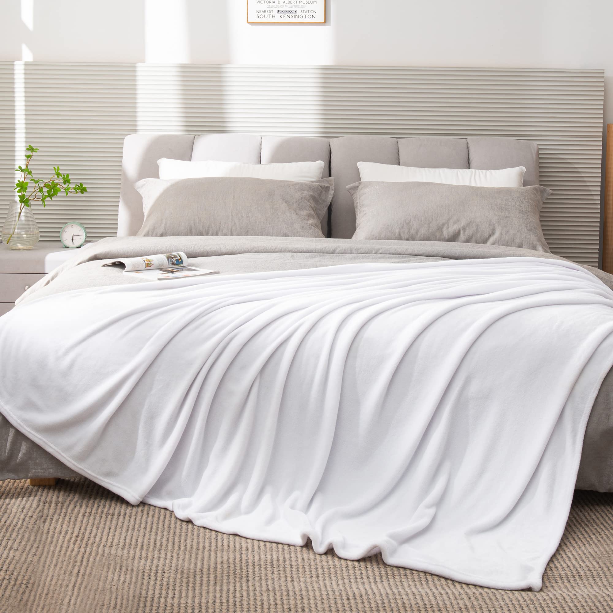 BEDELITE Fleece Blanket Soft Plush King Size Bed Blanket White 108"x90"
