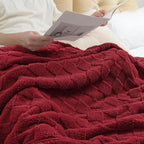 Exclusivo Mezcla Fleece Throw Blanket for Couch,Super Soft and Warm Lightweight Checkered Pattern Blankets for All Seasons, 50x60 Inches, Deep Red