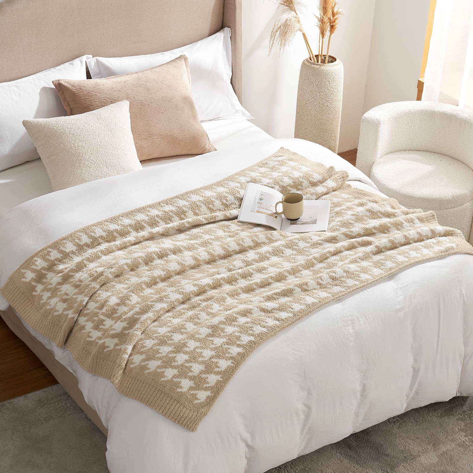 Snuggle Sac Throw Blanket for Couch, Reversible Super Soft Warm Blankets Cozy Knit Fuzzy Plush Lightweight Throws for Sofa, Bed, Camping,Houndstooth Beige,50x60 inches