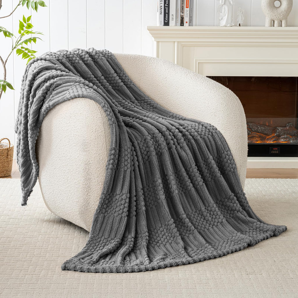 Grey Throw Blanket - Soft & Fluffy Fleece, Cute & Aesthetic, Perfect for Sofa, Couch, Chair, Bed, Living Room & Bedroom, All-Season Use, Plush & Cozy Decorative Blanket 50x60