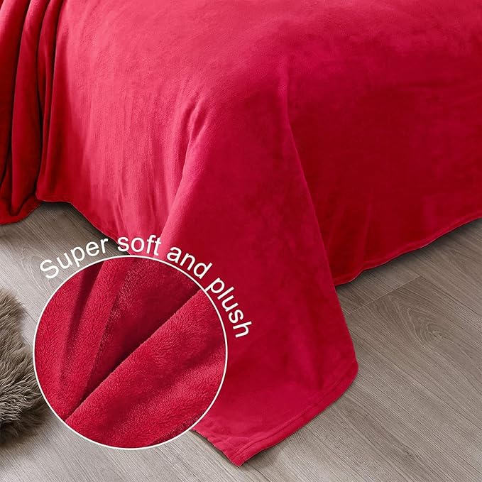 Exclusivo Mezcla Soft Large Fleece Throw Blanket for Couch, Red