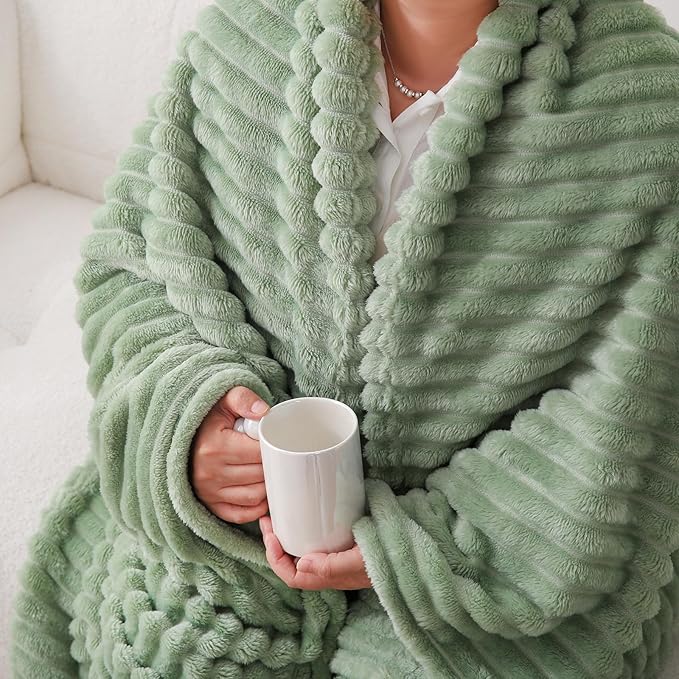 Linecooo Sage Green Fleece Throw Blanket 60”×80” for Couch Sofa Livingroom