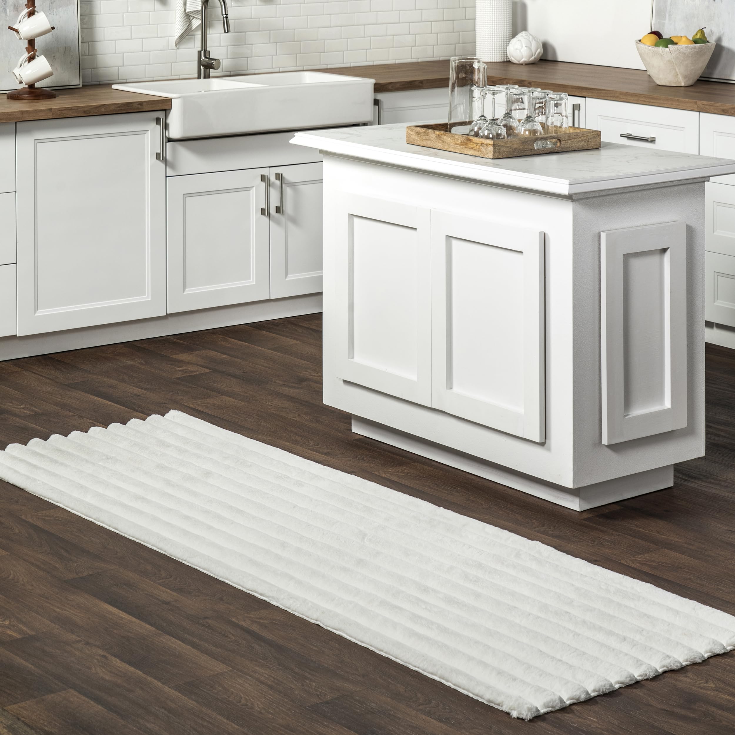 nuLOOM Kai Off White Striped Washable Runner Rug, 2' x 6'