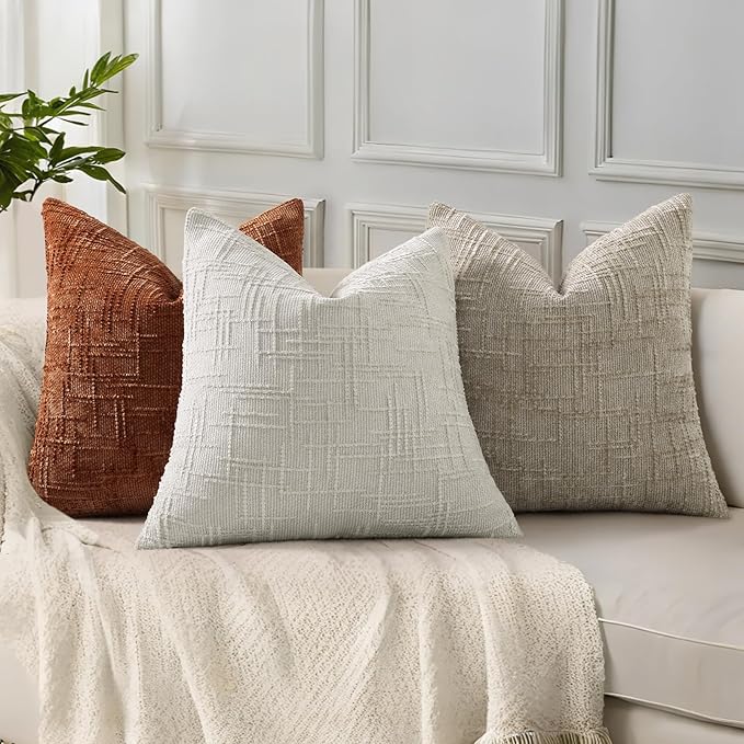 decorUhome Light Brown Chenille Throw Pillow Covers 20x20 Set of 2 Textured Soft Cozy Slubby Couch Pillow Covers Modern Farmhouse Boho Decorative Pillow Cases for Bed Sofa Living Room