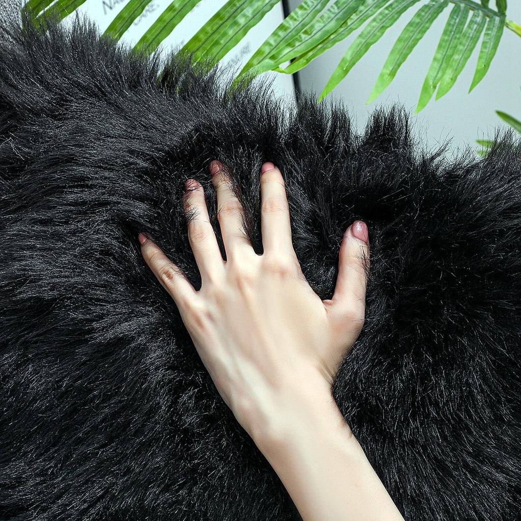linmopm Faux Fur Sheepskin Rug, Black, 4x6 ft