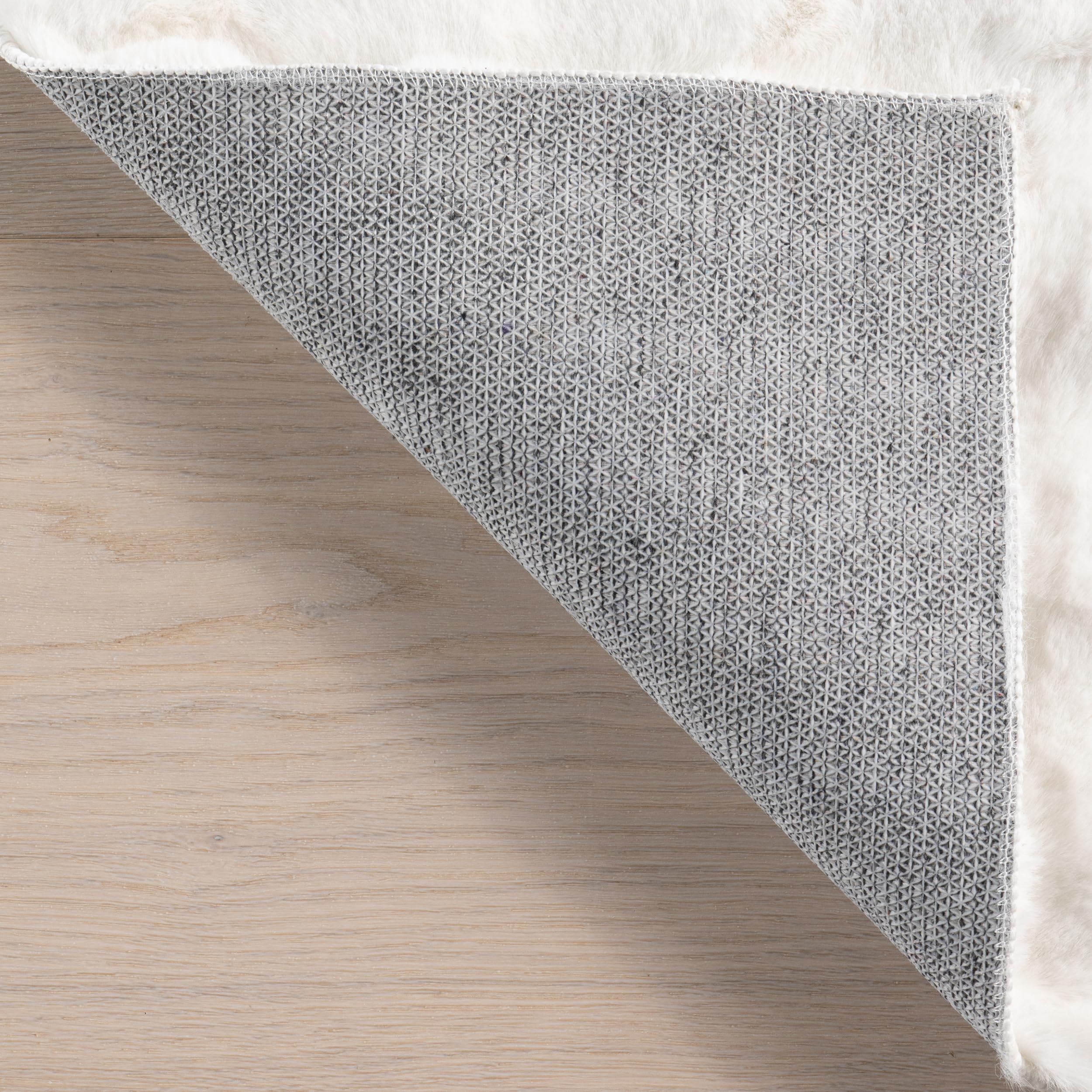 nuLOOM Jeni Off White Checkered Washable Runner Rug, 2' x 8'