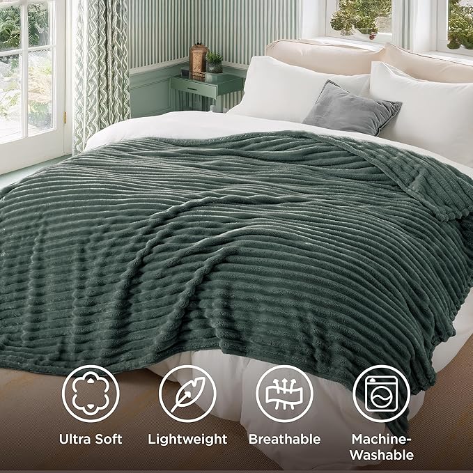 Bedsure Soft Cal King Size Blanket for Bed Mallard Green 102"x96"
