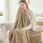 BEDELITE Fleece Blanket Twin Size – 3D Ribbed Jacquard Soft and Warm Decorative Fuzzy Blankets – Cozy, Fluffy, Plush Lightweight Throw Blankets for Couch, Bed, Sofa(Brown, 60x80 inches)