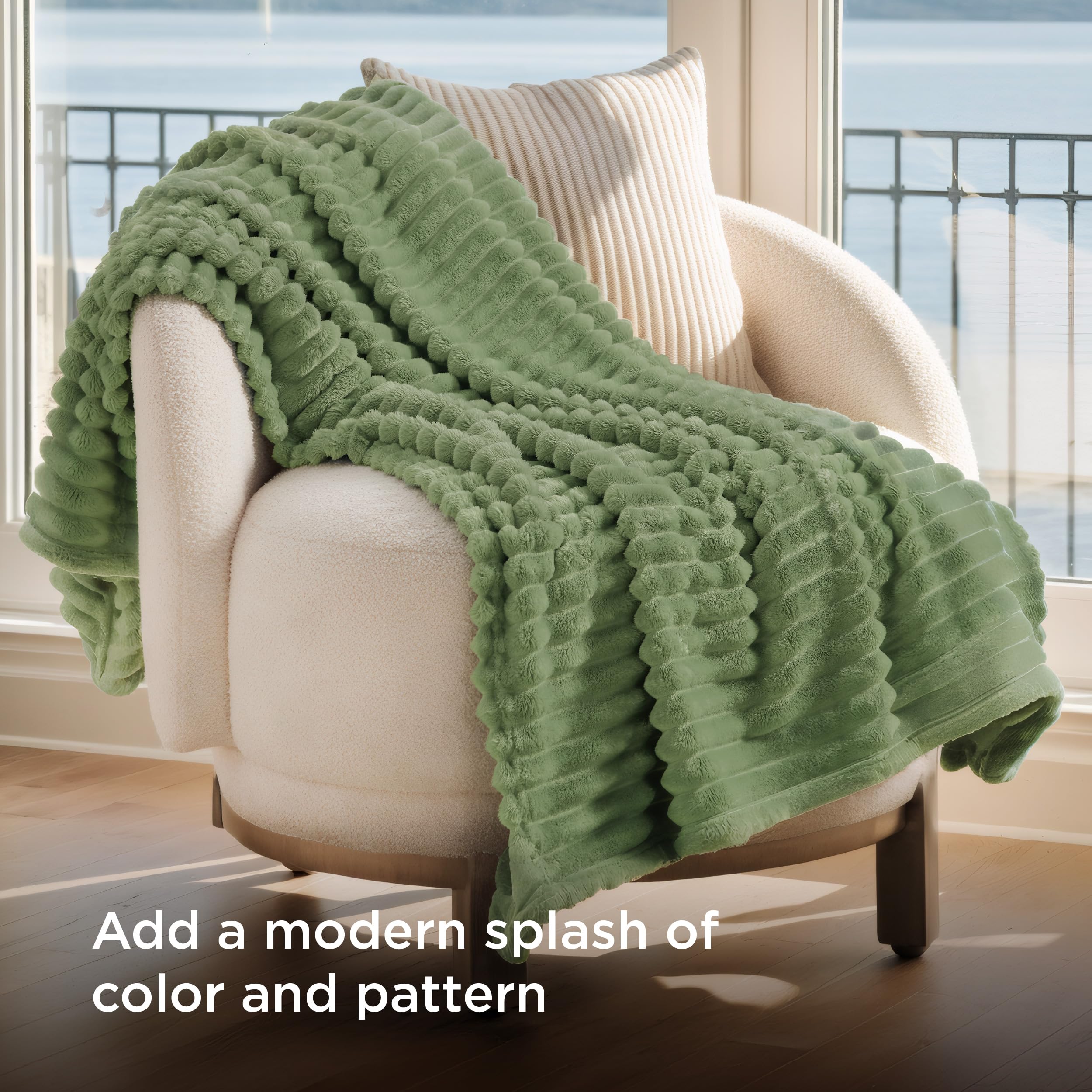 Bedsure Soft Reseda Green Throw Blanket for Couch Decor Gifts 50"x60"