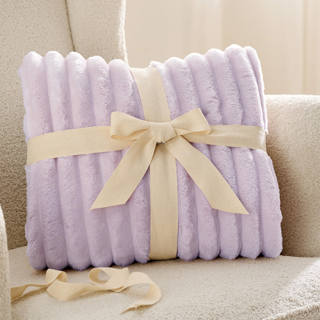 Bedsure Soft Throw Blanket for Couch Decor Gifts Lavender Fog 50"x60"