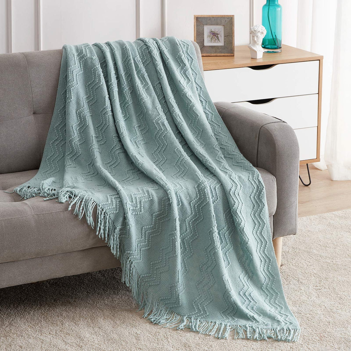 BOURINA Green Throw Blanket 50x60 Inch Boho Knitted Soft Throw Sofa Blanket