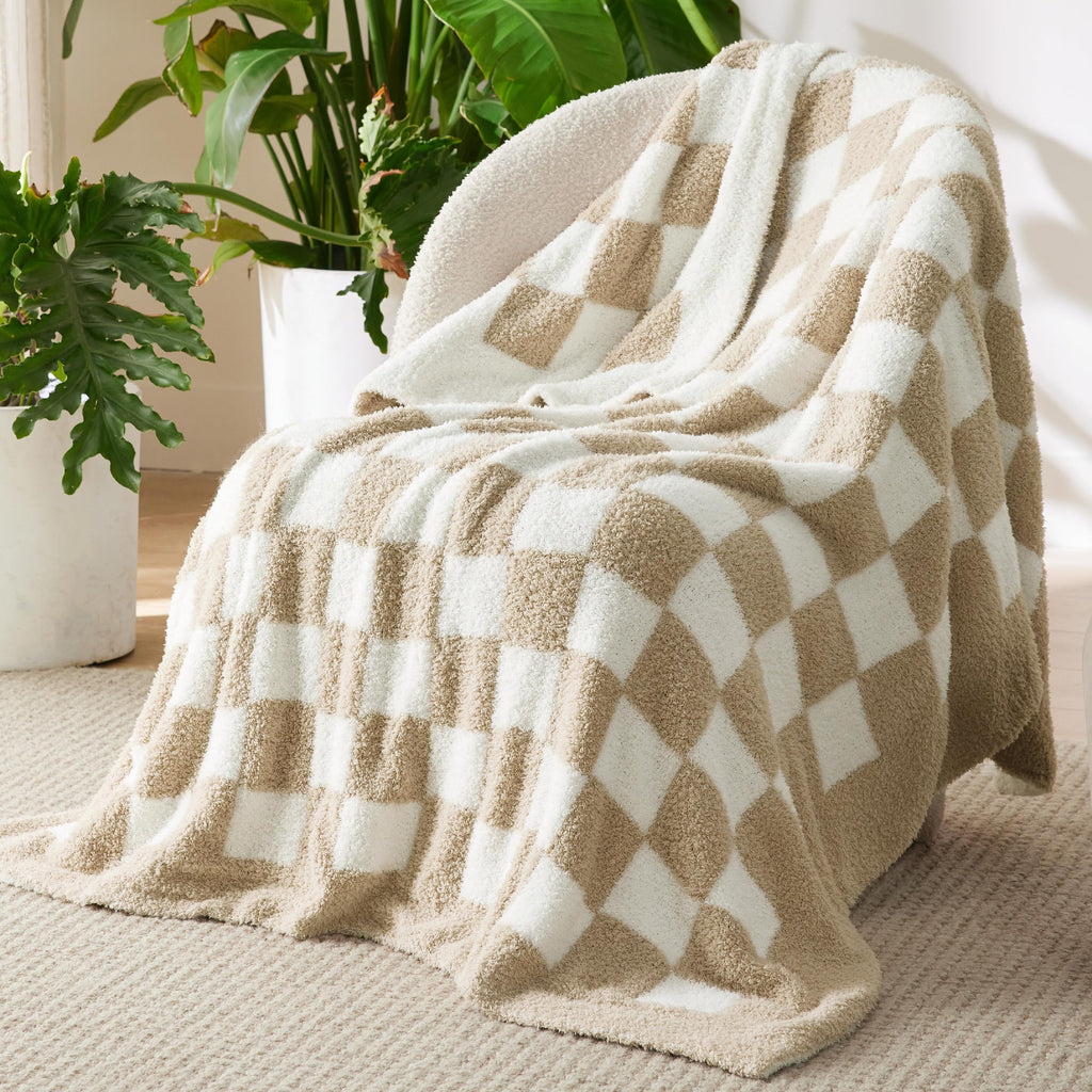 Bedsure GentleSoft Checkered Twin Blanket for Couch, Super Soft Cozy & Warm Knit Throw Blanket, Lightweight & Fluffy Plaid Blankets for Bedding, Sofa, Gifts for Women Men, Beige, 60x80 Inches