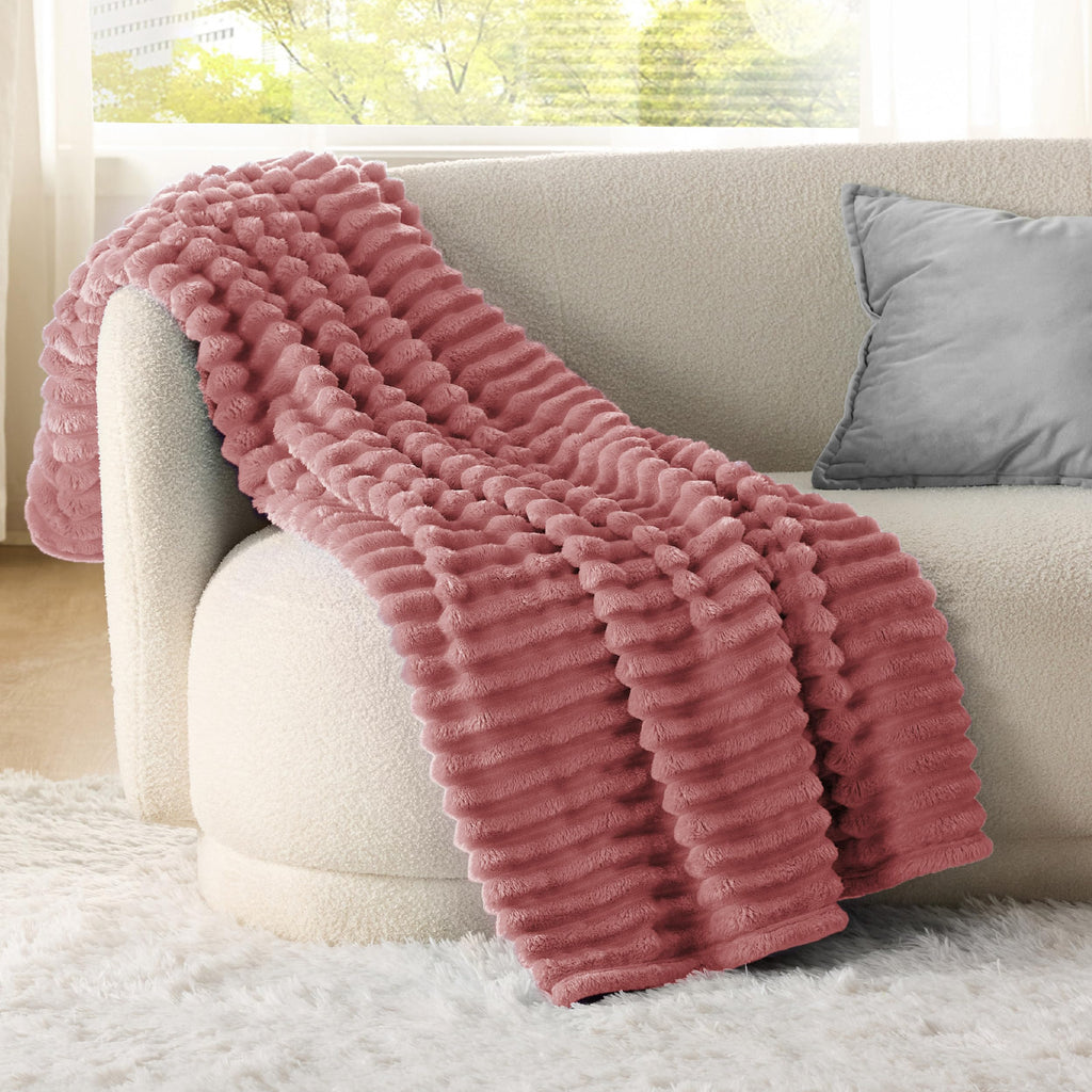 Bedsure Soft Twin Blanket for Bed Decor Gifts Dusty Pink 60"x80"