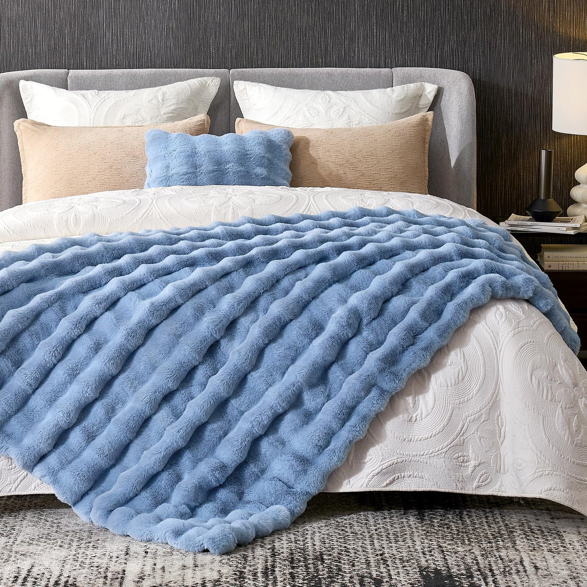 Cozy Bliss Cow Print Faux Fur Throw Blanket for Couch, Fuzzy Soft Plush Thick Bubble Blanket for Sofa Bedroom Living Room, 50x60 Inches