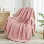 Exclusivo Mezcla Large Waffle Fleece Throw Blanket for Couch, Pink