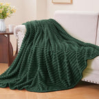BEDELITE Fleece Throw Blanket for Couch – 3D Ribbed Jacquard Soft and Warm Decorative Fuzzy Blanket – Cozy, Fluffy, Plush Lightweight Emerland Green Throw Blankets for Bed, Sofa, 50x60 inches