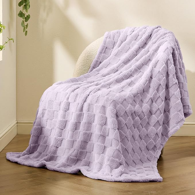 Bedsure GentleSoft Lavender Purple Throw Blanket for Couch Bed, Checkered Fleece Soft Cozy, Cute Throw for Bedroom Home Decor Gifts for Kids Girls,Lavender Fog, 50x60 Inches