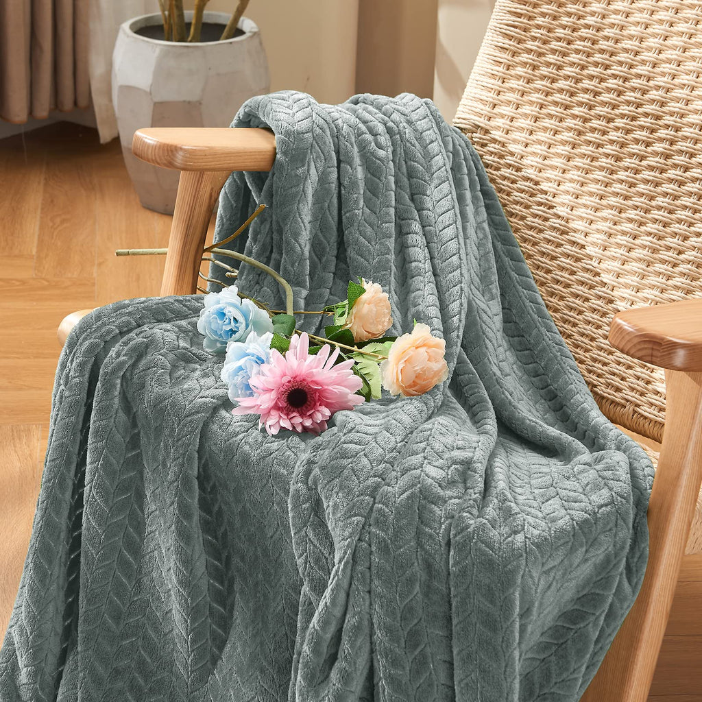 inhand Grey Fleece Queen Blanket for Bed, Super Soft Flannel Cozy Blankets for Adults, Lightweight Leaves Pattern Fuzzy Blanket for Office,Travel, Warm Plush Blankets for All Season, 90x90 Inches