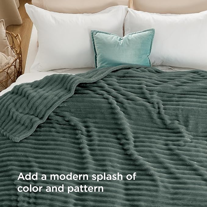 Bedsure Soft Cal King Size Blanket for Bed Mallard Green 102"x96"