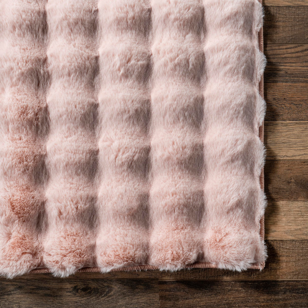 nuLOOM Jeni Blush Checkered Washable Area Rug, 5' x 8'